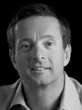Headshot photograph of Geoff Tabin, MD